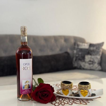 Stannadanviolet Διαμέρισμα Ποντγορίτσα Εξωτερικό φωτογραφία